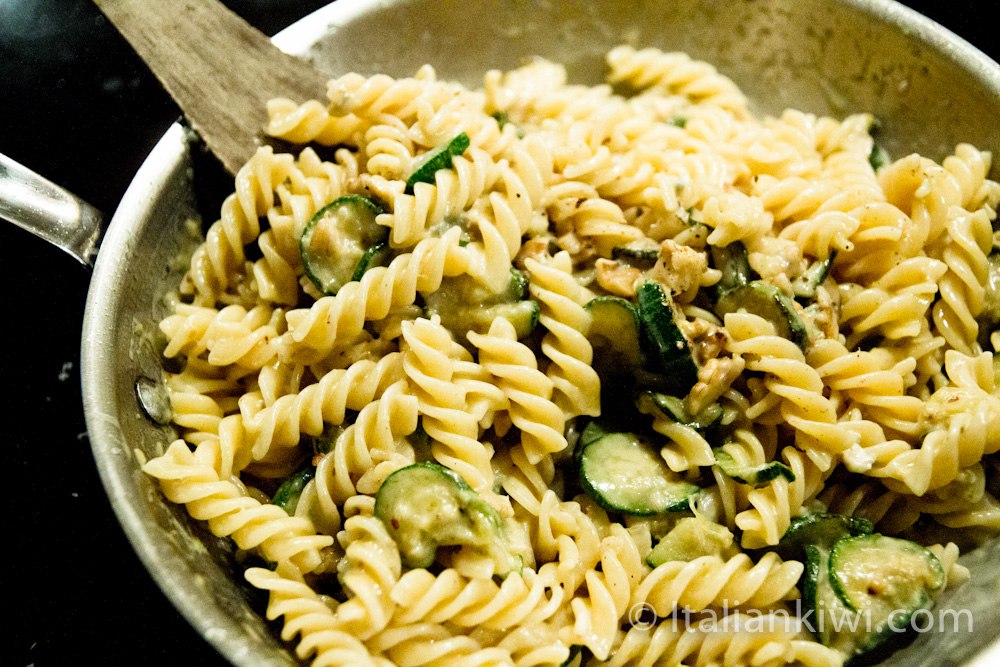 Fusilli With Zucchini And Gorgonzola | Italian Kiwi